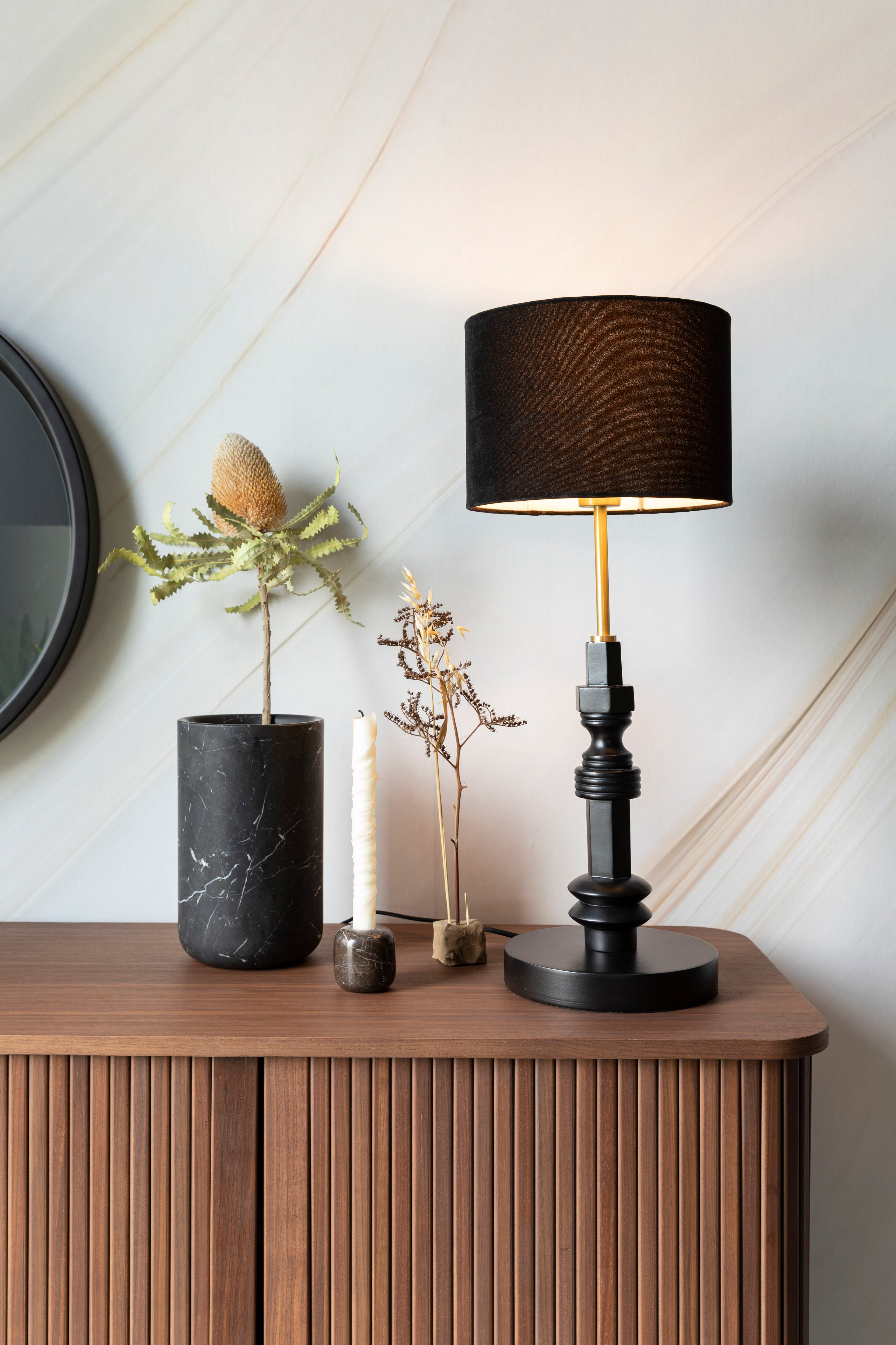 Totem - Table Lamp - Aluminum - Black