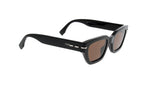 Luxury Eyewear – Lunettes De Soleil - Fendi, lunettes de soleil noires avec verres marron, vue de trois-quarts