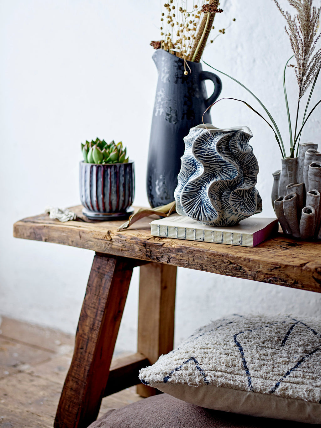 Khumo - Set of 2 Vases - Black - Stoneware