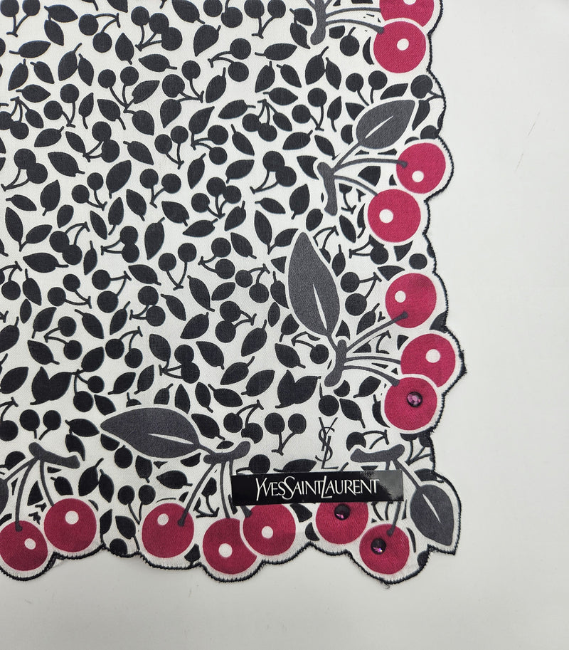Foulard Bandana Vintage Ysl Yves Saint Laurent À Motif Baies Roses