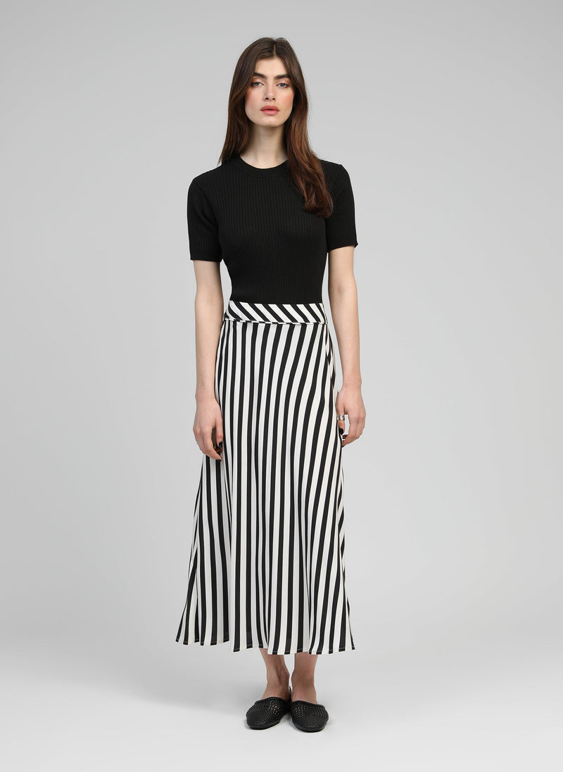 Galvily Stipe Long Skirt Black