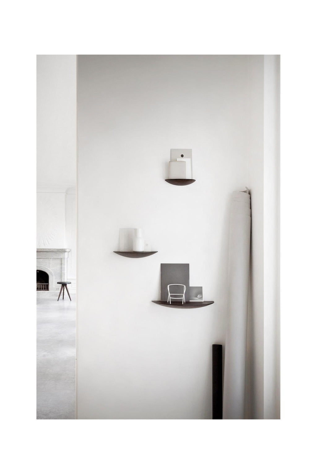 AUDO COPENHAGEN - Gridy Fungi Oak Shelf by Audo Copenhagen - Large - Black Oak