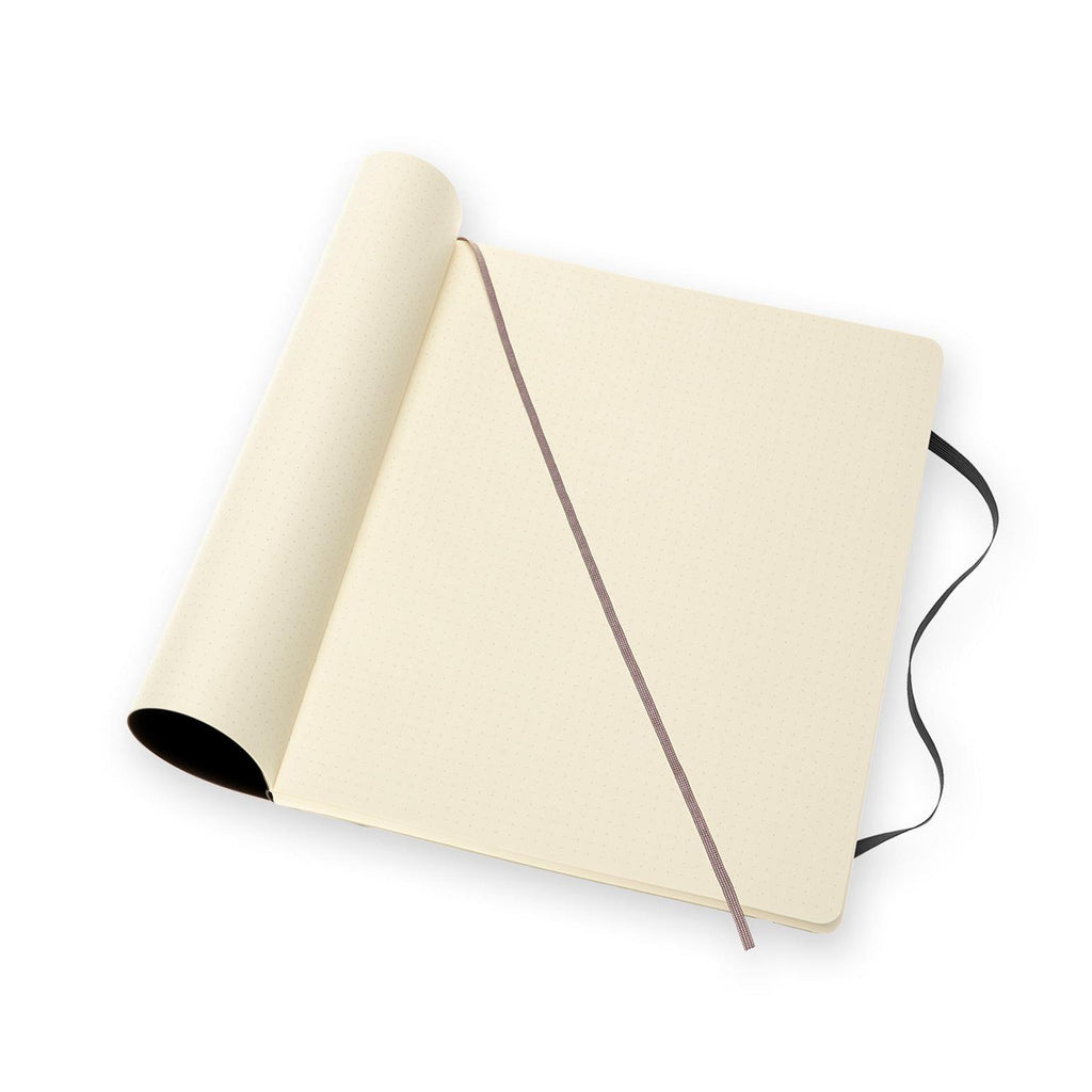 Classic Notebook XXL 21.6x27.9 - Dotted Pages - Black