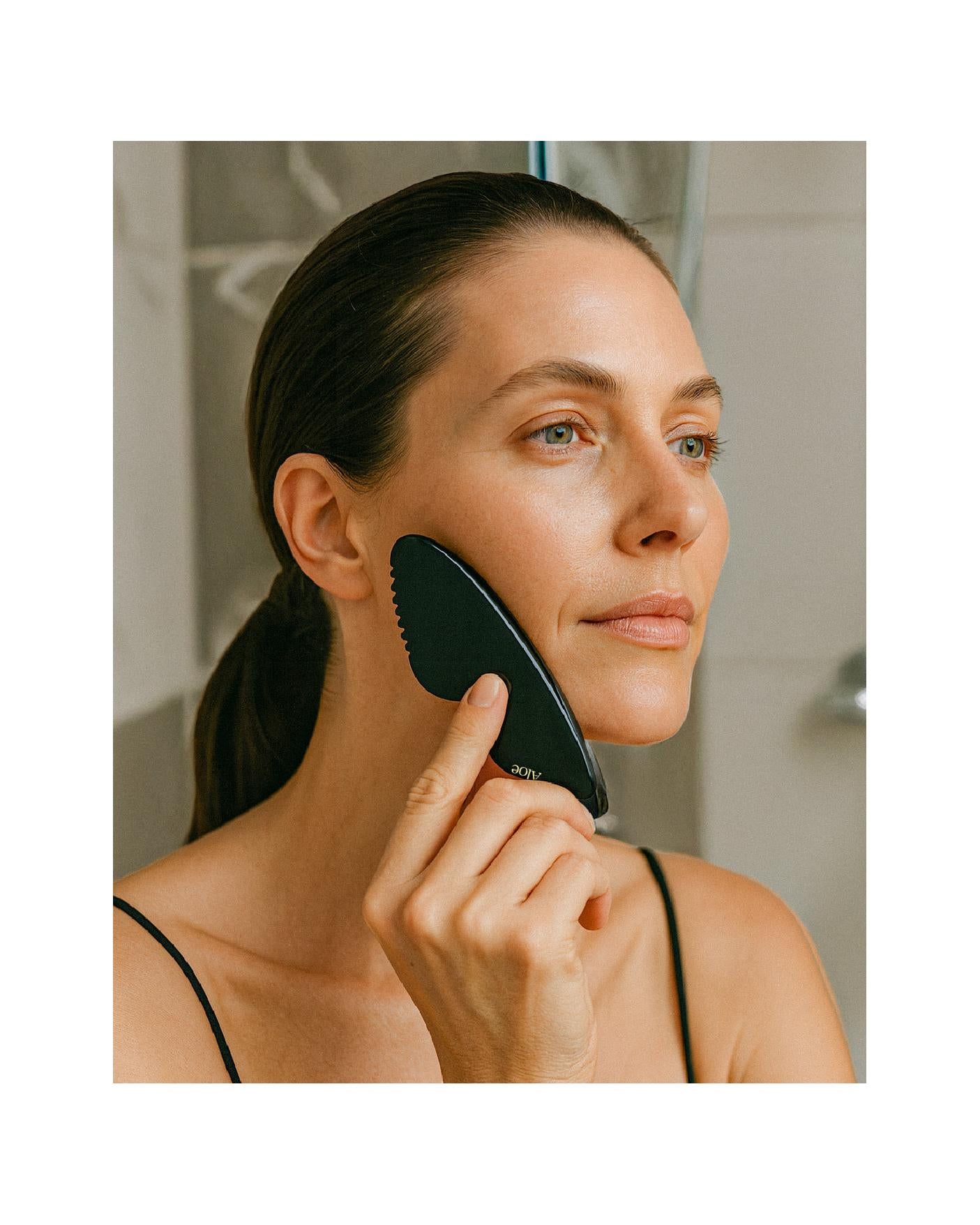 Gua Sha - Masaje facial 100% Escultor y Reafirmante