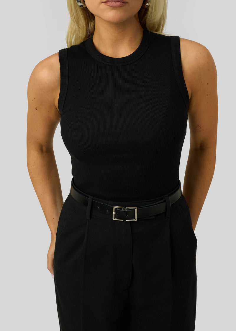 Top Kurt High-Neck Tank - Black