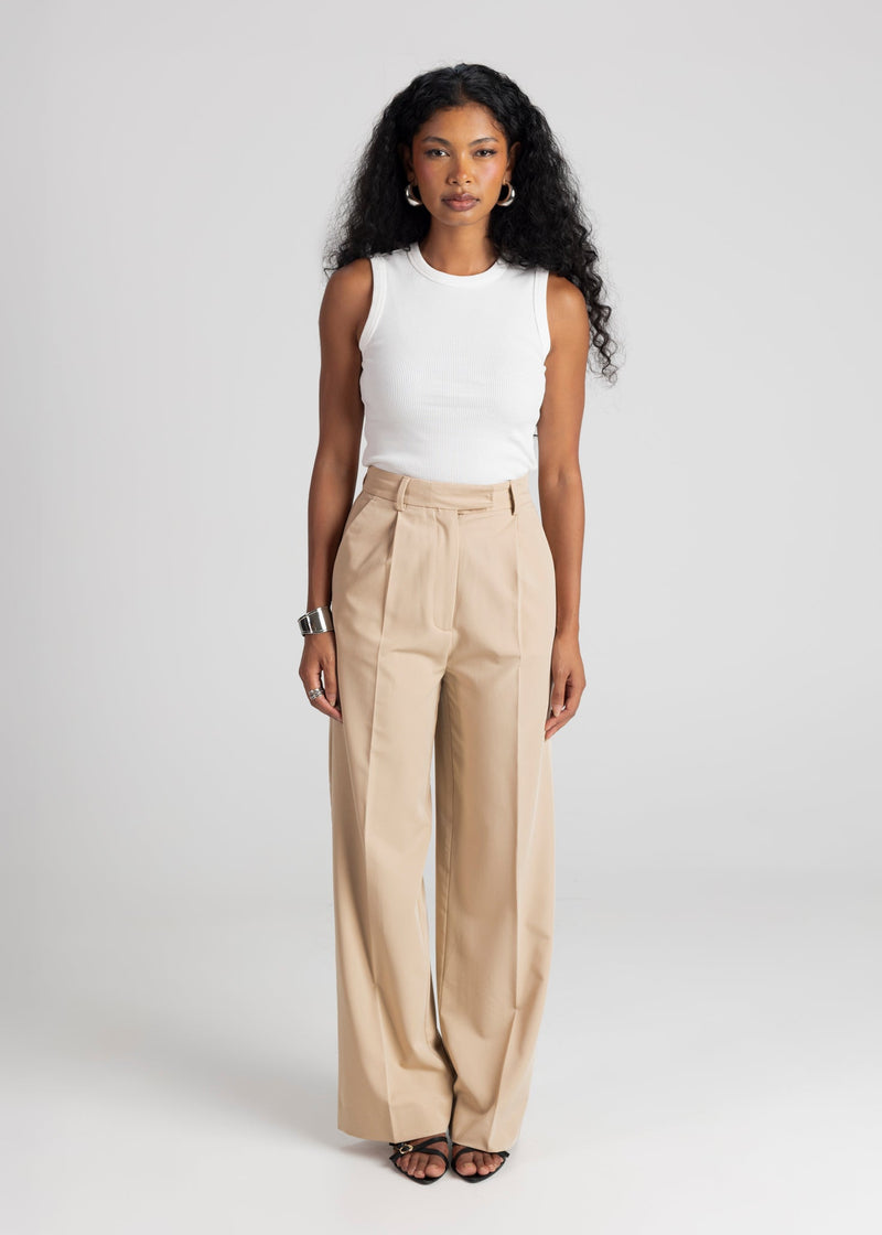 Top Kurt High-Neck Tank - White