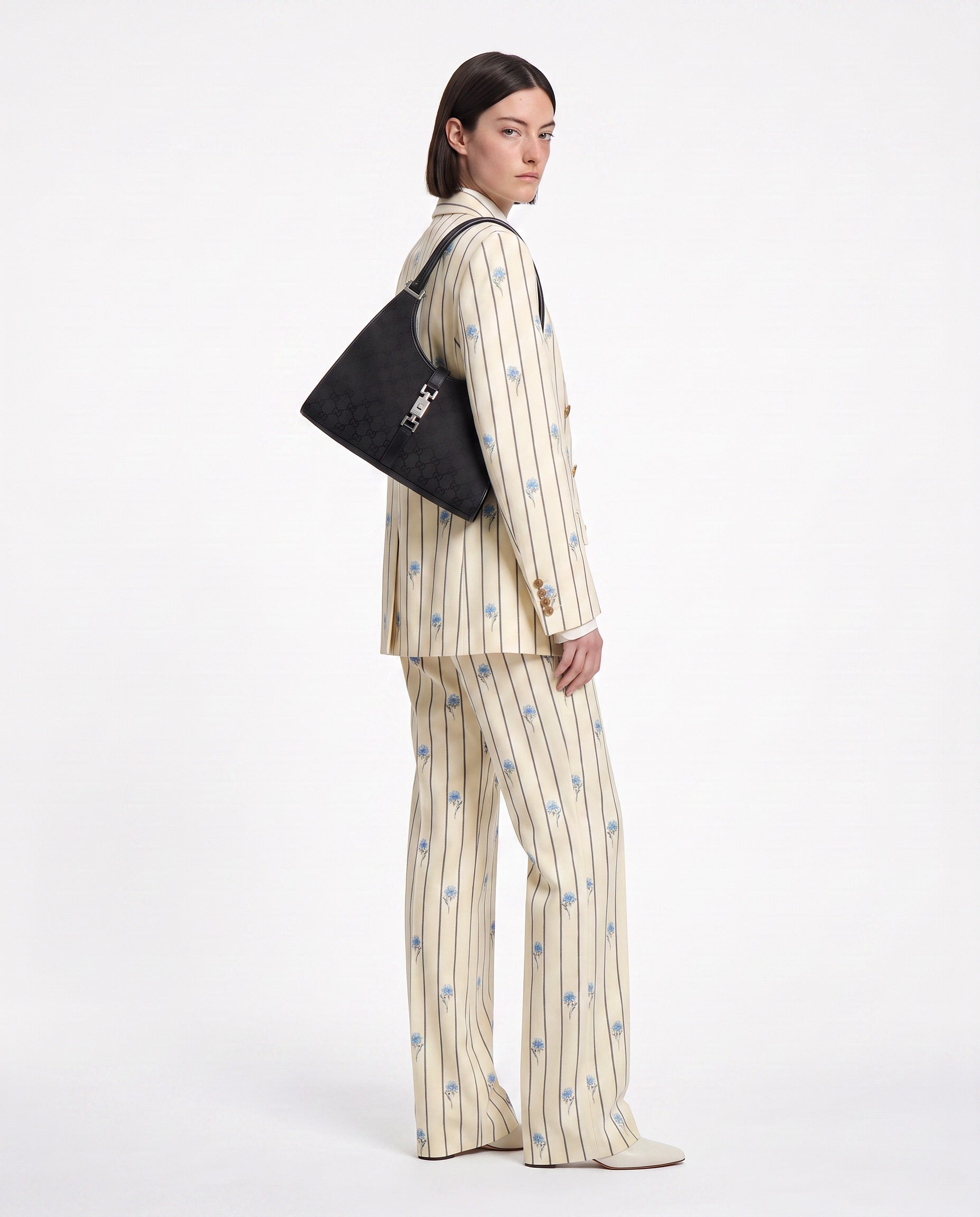 Bolso Gucci Jackie Lona Monograma GG Negra