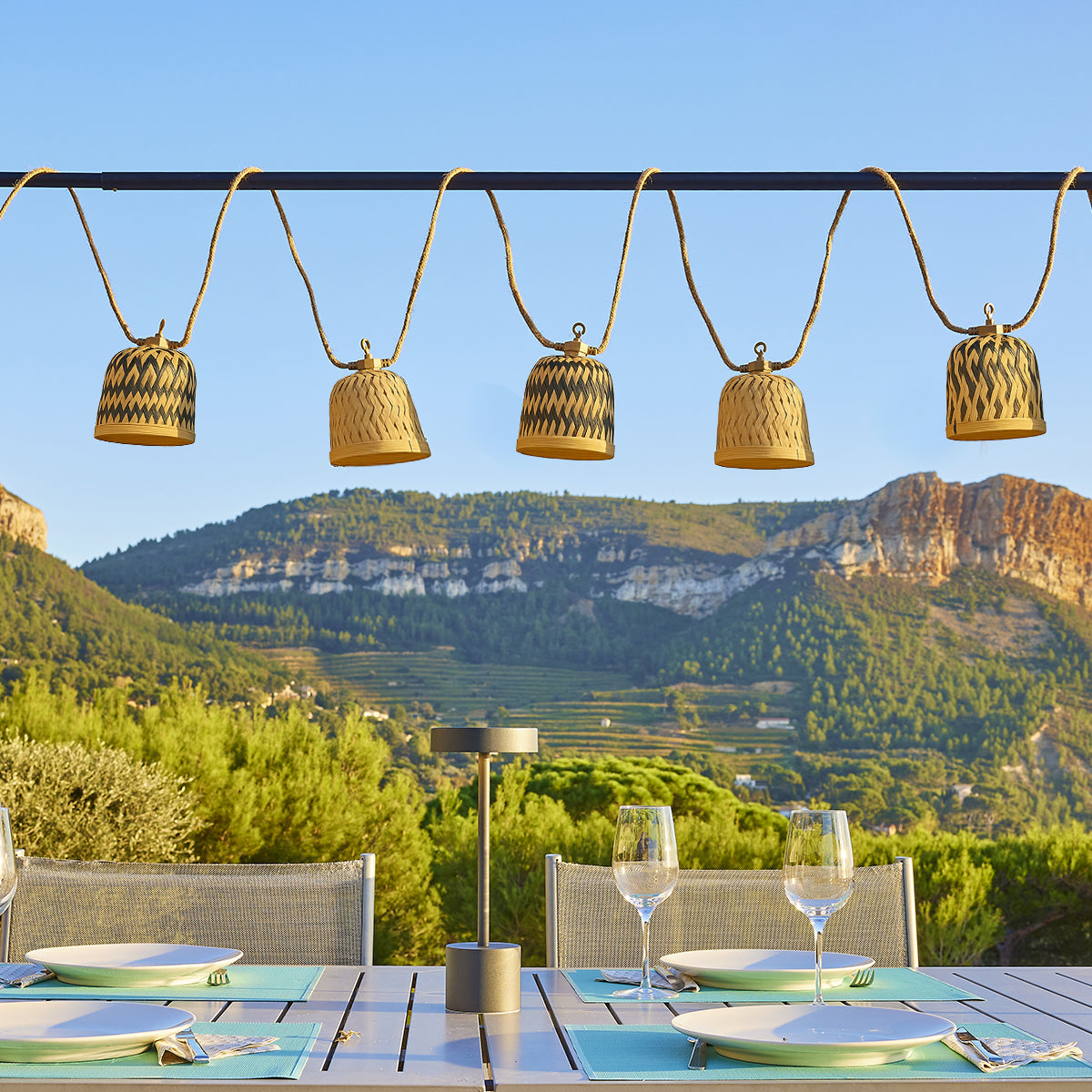 Lina - Hybrid Solar Garland - Bamboo - Beige