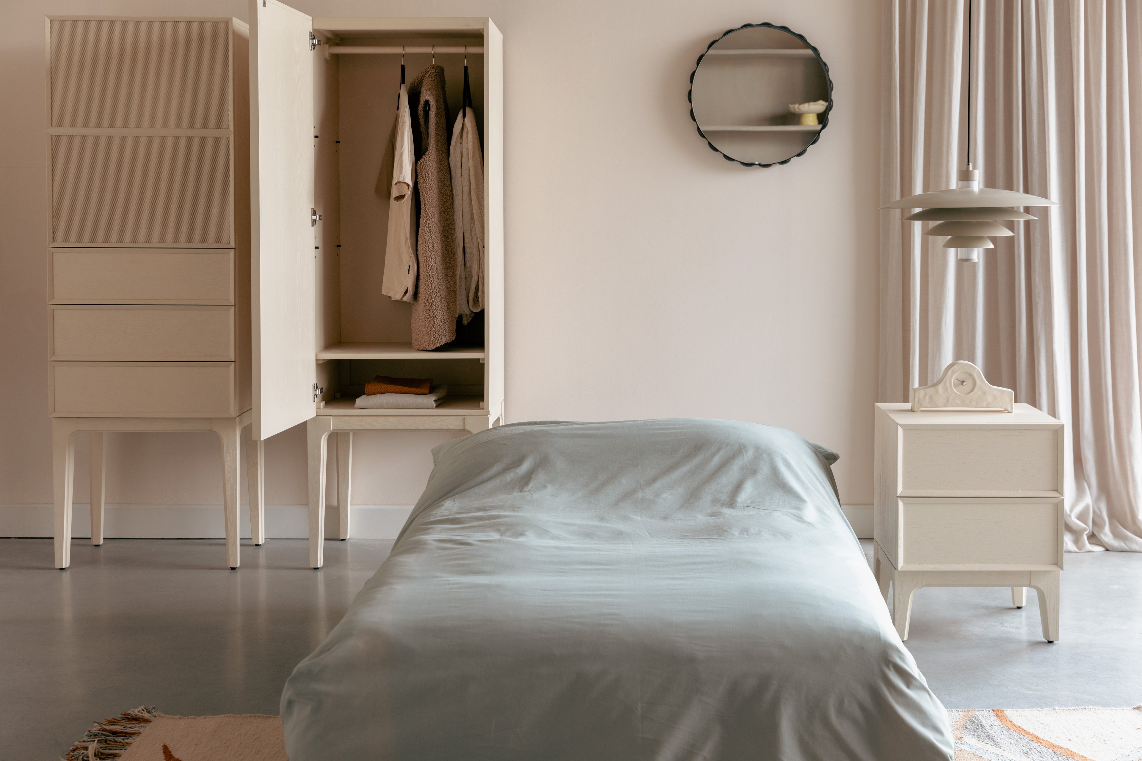 Bubbles - Mirror - Iron - Dark Brown