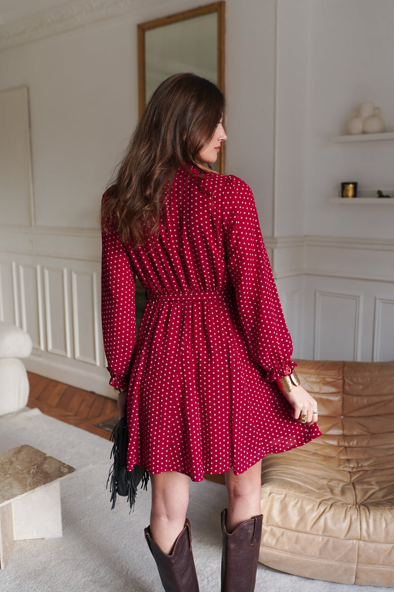 Robe Isira