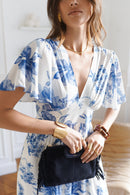 Robe Anong