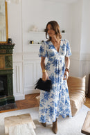 Robe Anong