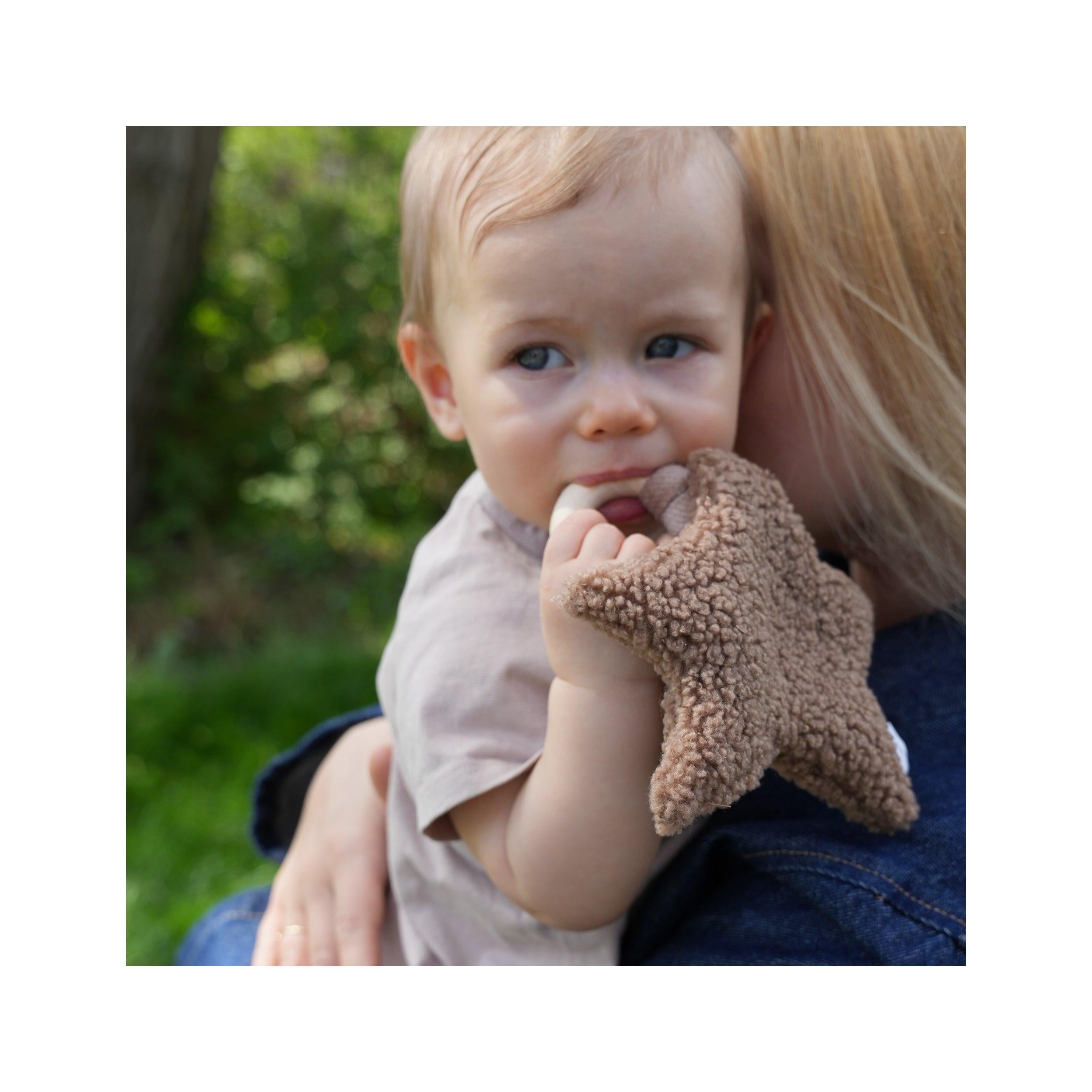 Anneau de Dentition Star - Teddy Bear Latte