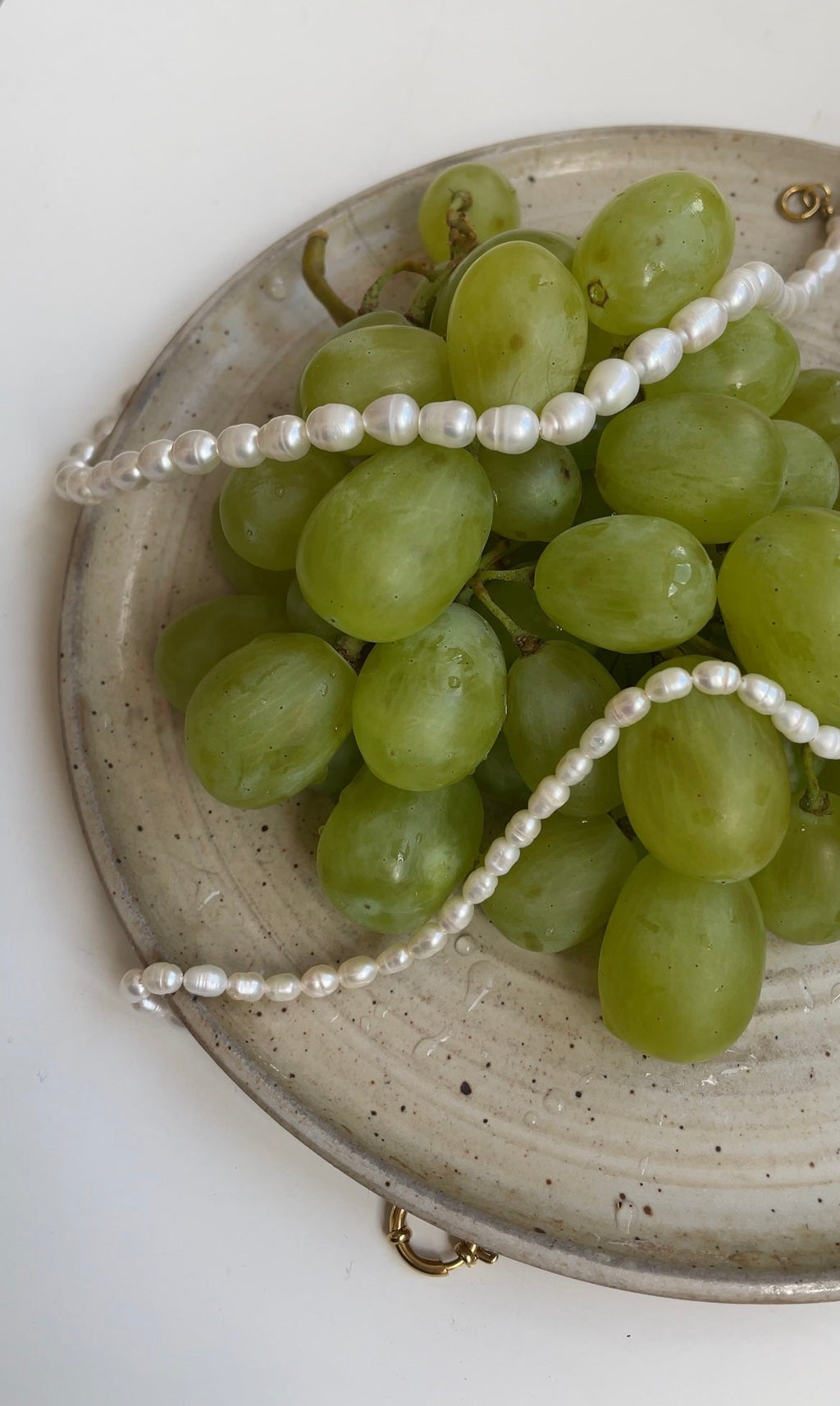 Thin Pearl Necklace