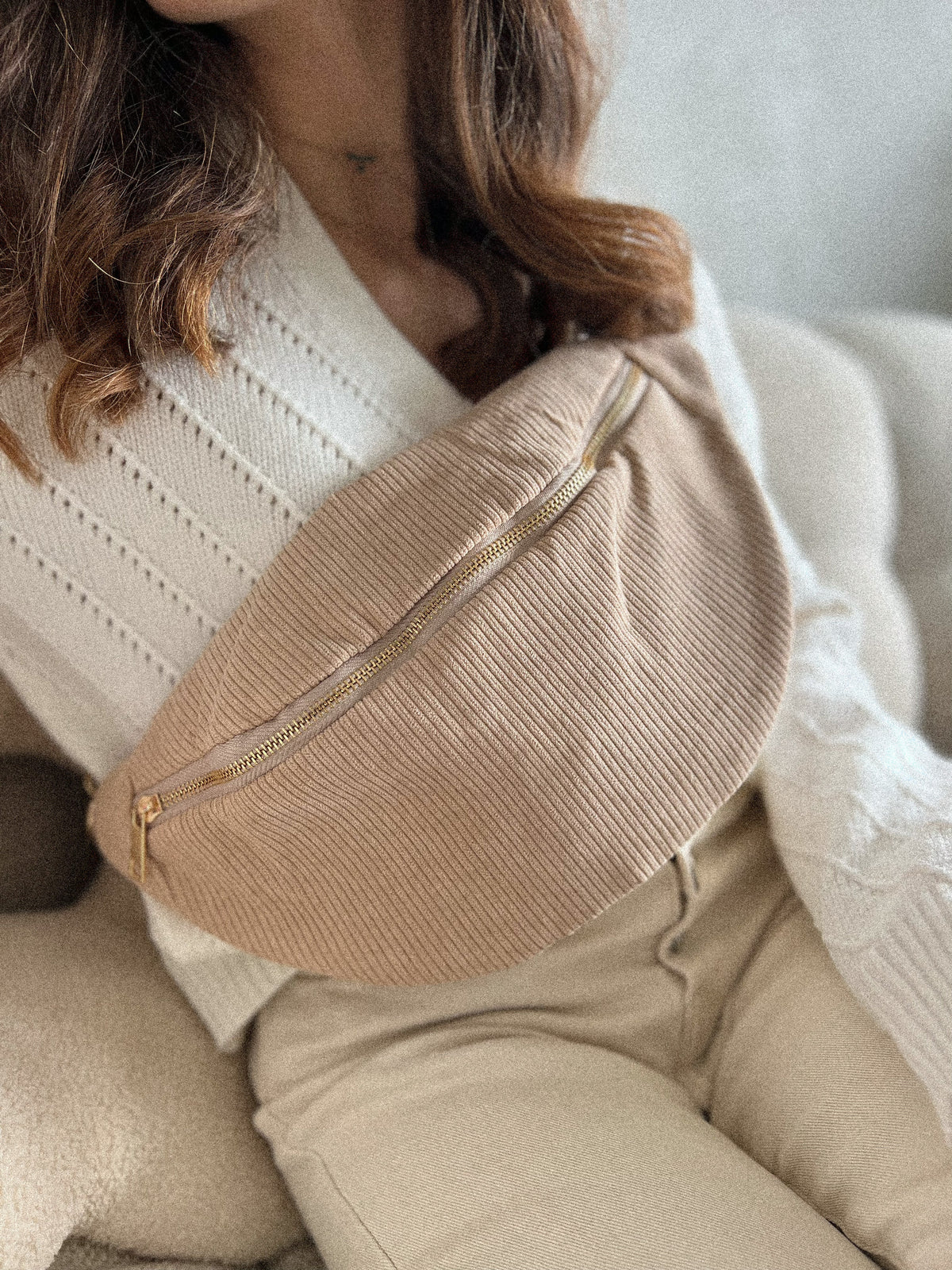 Marsupio in velluto Armel - Beige