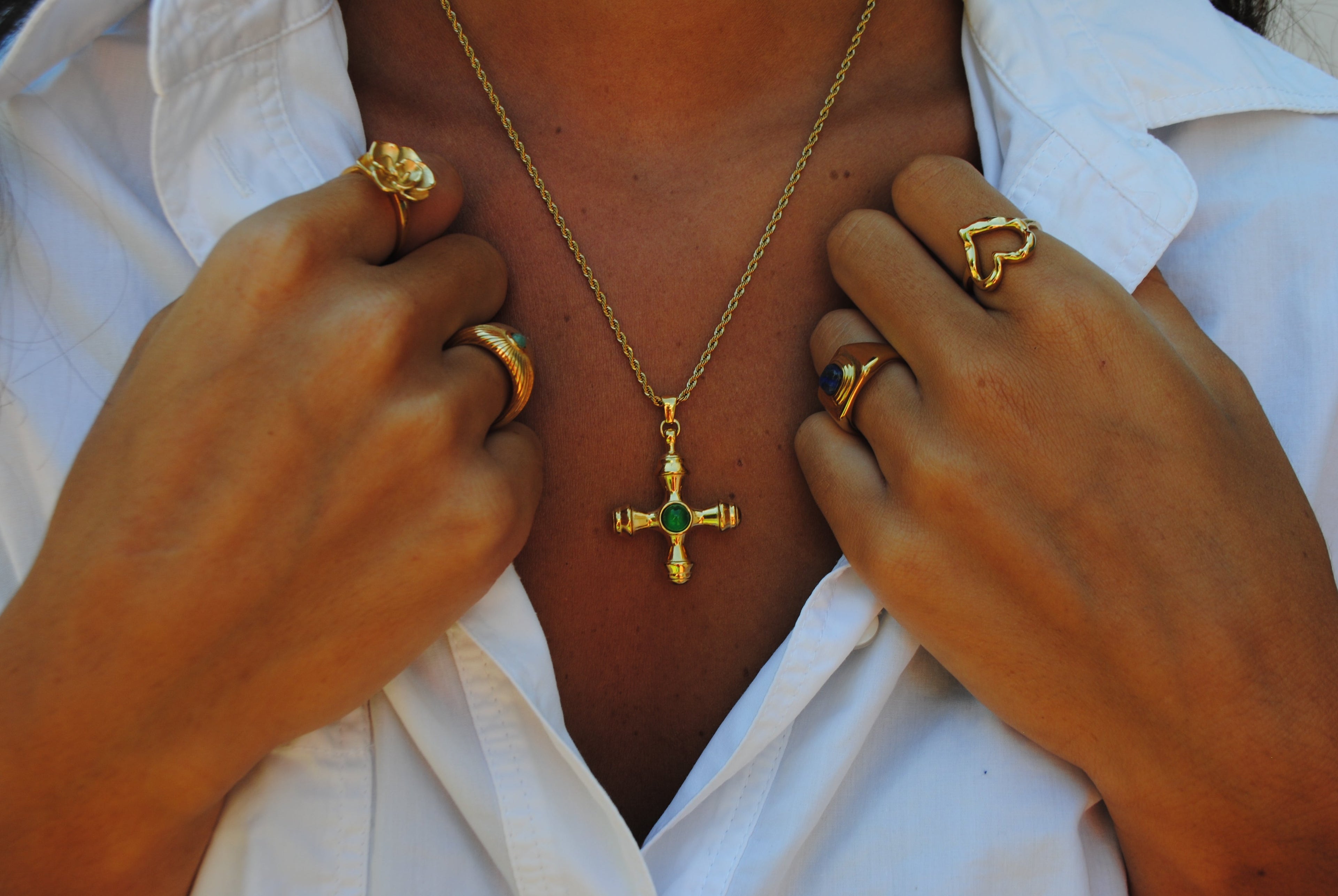 Collar Cruz Vintage