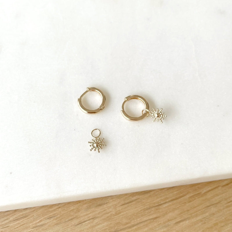 Pendientes mini aro “Sol” bañados en oro-Instants Plaisirs • Joyería-Instants Plaisirs • Joyería