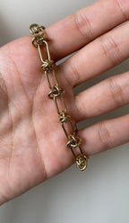 Bracciale a nodo