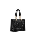 Sac Dior Essential Large Tote