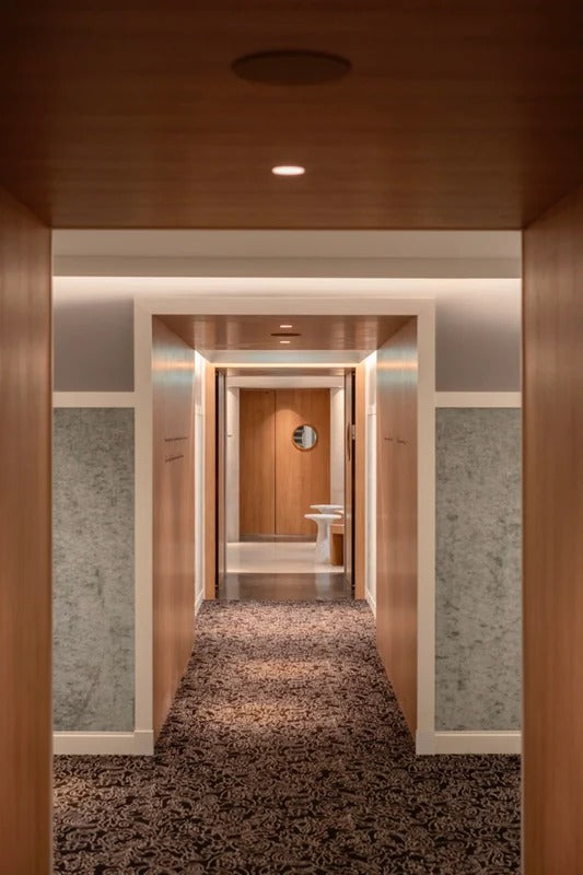 Spa Des Lumières Versailles - Massage of your choice 1 hour and Access to the Spa 30 min (1 person)