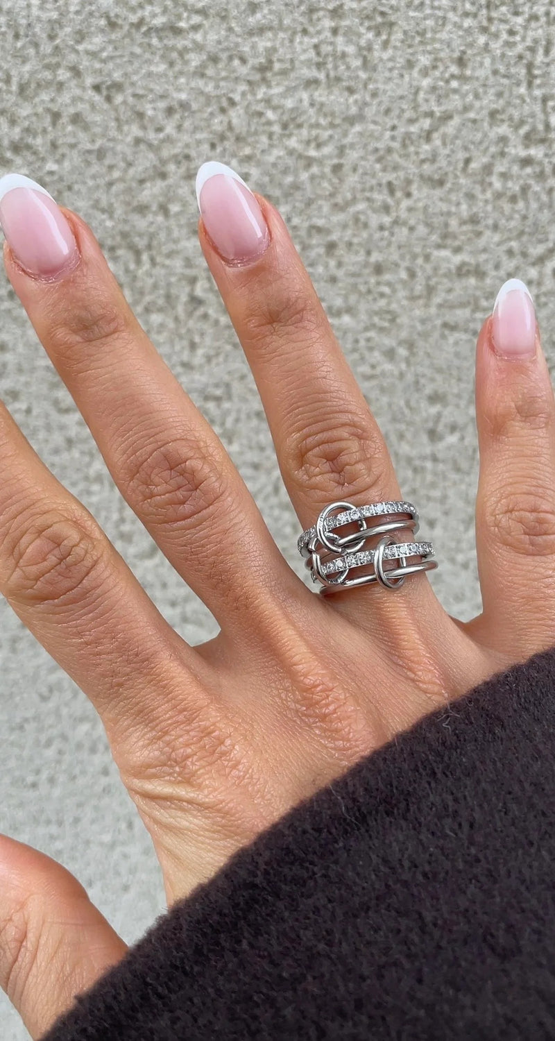 Anillo de doble costura