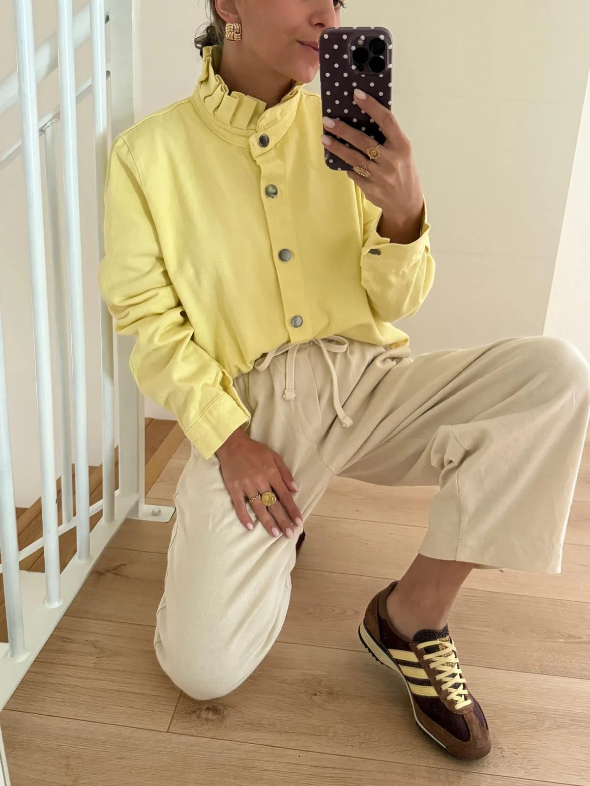 Sobrecamisa amarilla