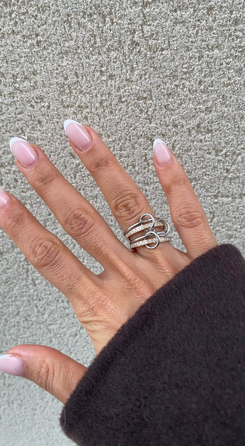 Anillo de doble costura