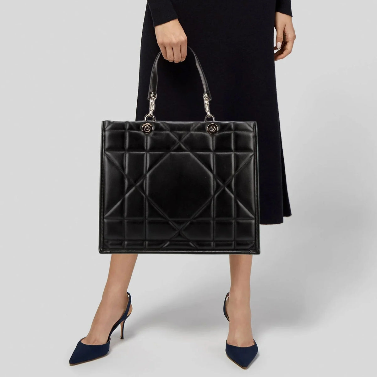 Sac Dior Essential Large Tote