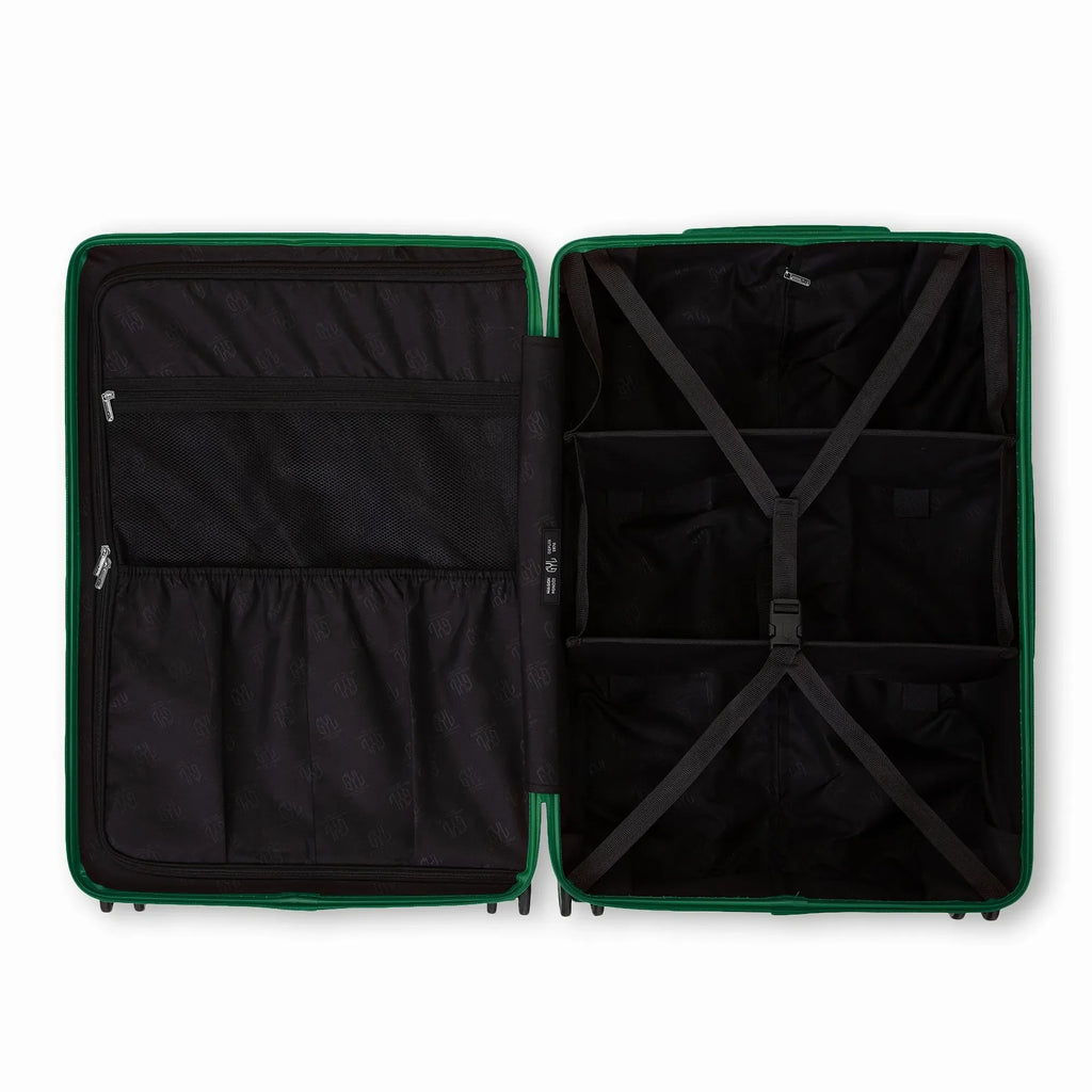 Intérieur compartimenté de la valise GYL Intemporelle sapin avec sangles croisées et poches filet. #couleur_sapin