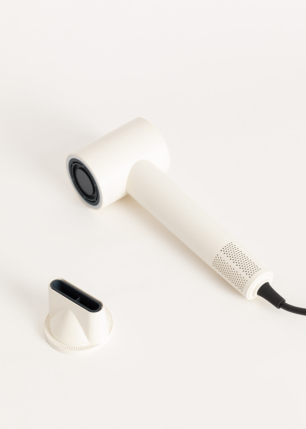 Ion Styler - 1800W Ionic Hair Dryer - Off-White