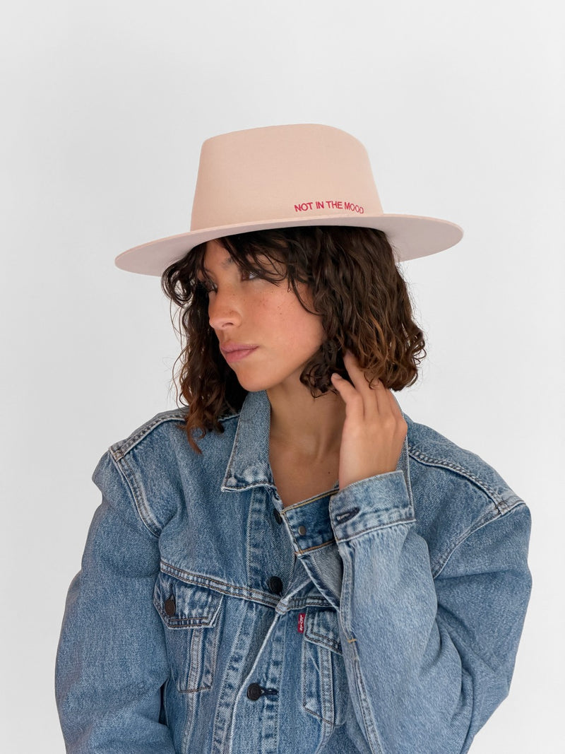 Gorro de Fieltro Iris - Rosa Bebé