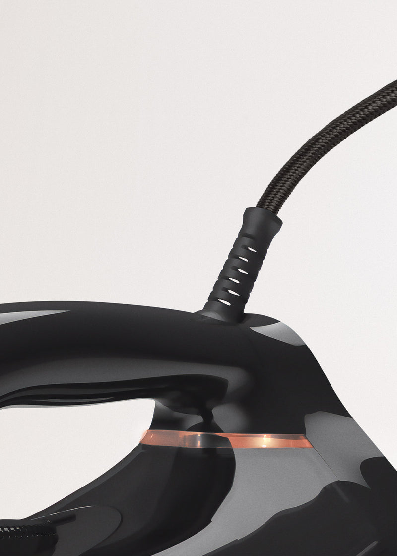 Iron Flat 3000 - Plancha de vapor 3000W - Negra