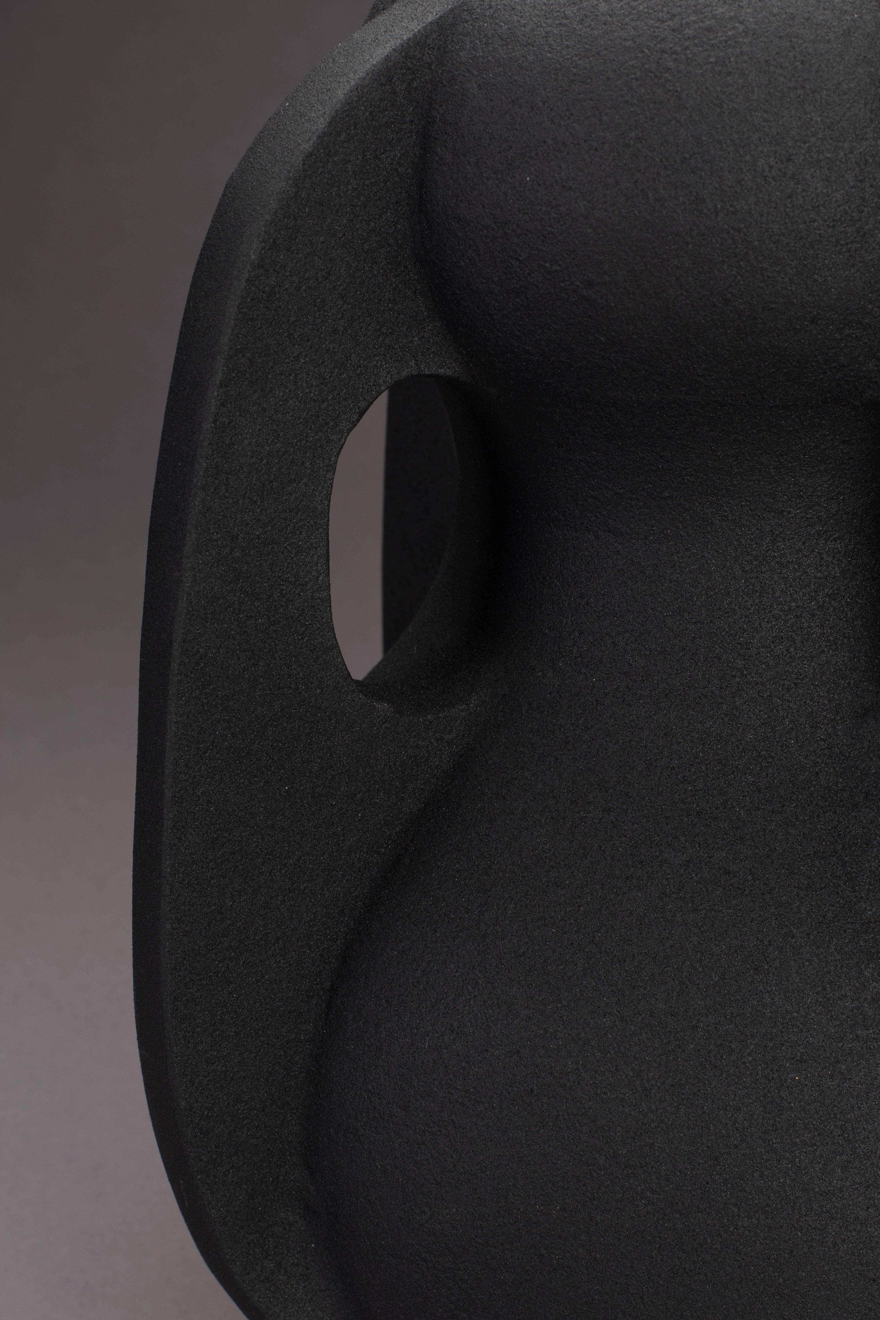 Thiago L - Vase - Aluminum - Black