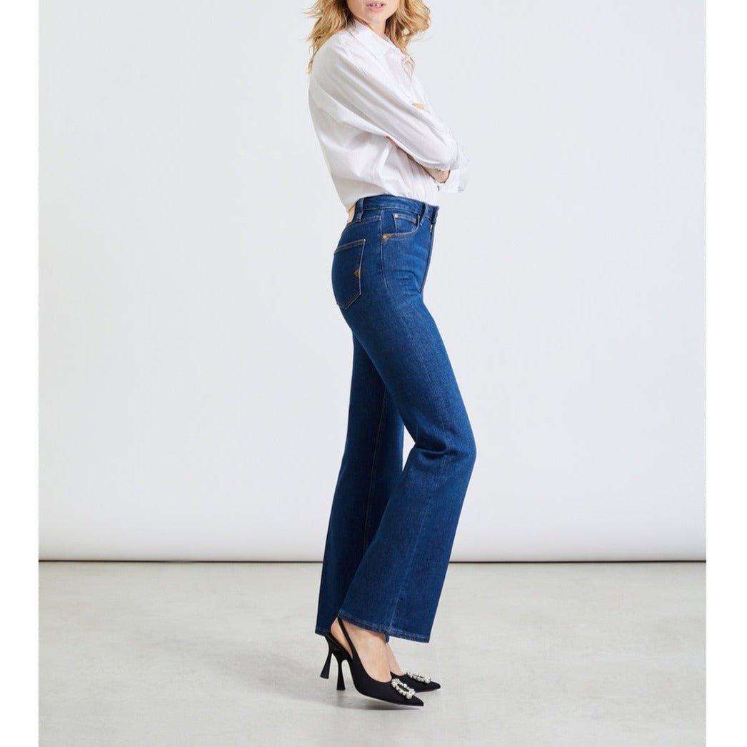 Vaquero flare Pernille - Denim V-354 - Mujer