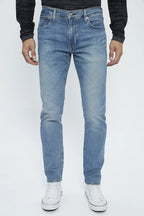 Jean Slim Fuselé 512™