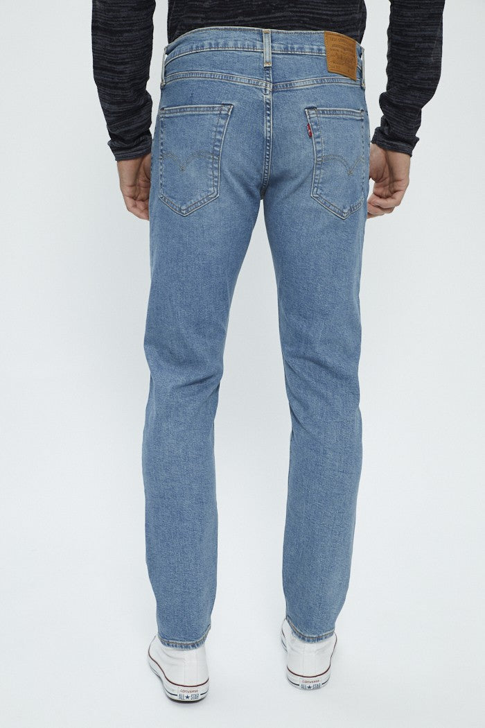 Jean Slim Fuselé 512™