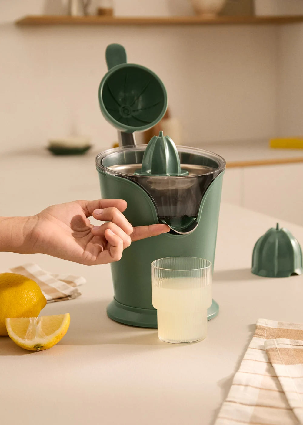 Juicer Press - Presse-Agrumes Électrique - 100 W - Vert Sauge