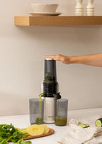 Juicer Slow Mini - Extractor De Zumo Lento 150W - Blanco Roto