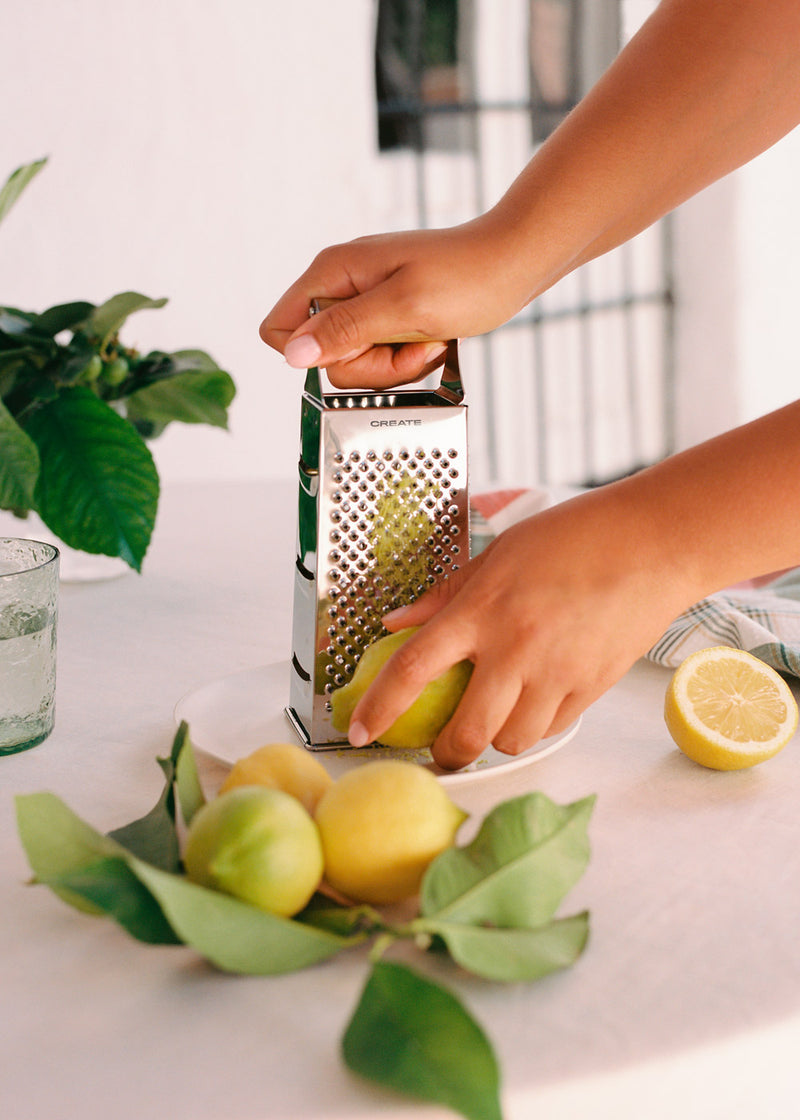 Kitchenware Essentials - Grater with Acacia Wood Handle