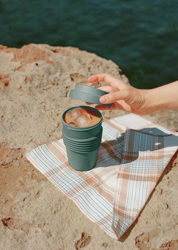 Kitchenware Outdoor Eco - Coffee Glass With Recycled Material Lid - Sage Green