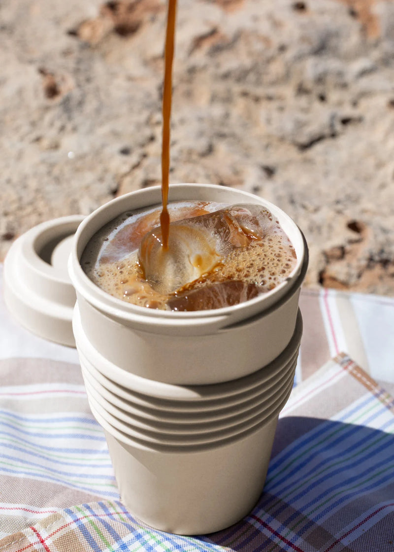 Kitchenware Outdoor Eco - Pack of 2 Coffee Glasses with Recycled Material Lid - Sand