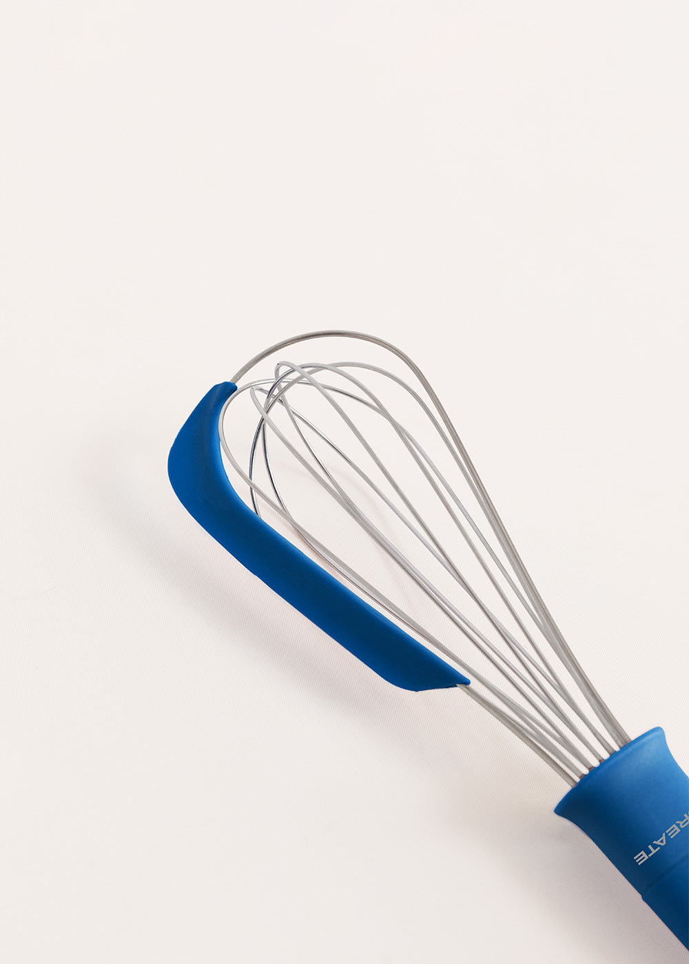 Kitchenware Studio - Stainless Steel Whisk - Cobalt Blue