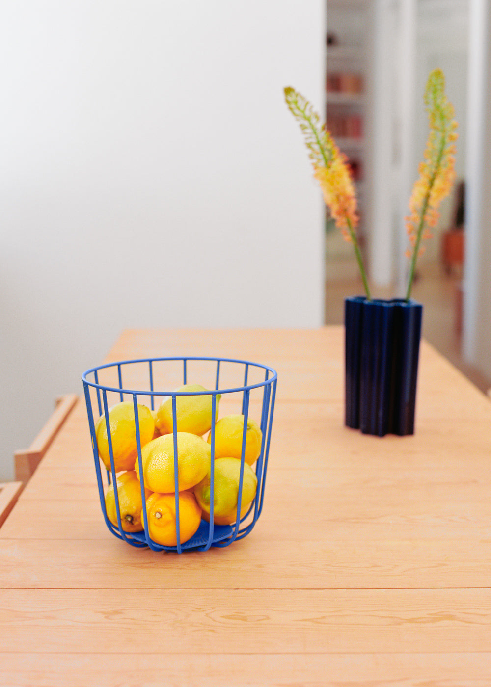 Kitchenware Studio - Grand Panier Métallique Avec Base Antidérapante - Bleu Cobalt