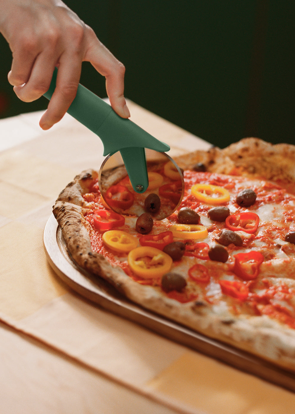 Kitchenware Studio - Pizza Cutter - Sage Green