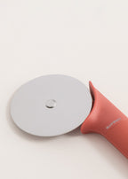 Kitchenware Studio - Cortador De Pizza - Terracota