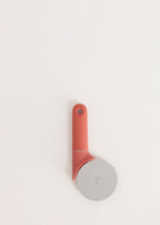 Kitchenware Studio - Cortador De Pizza - Terracota