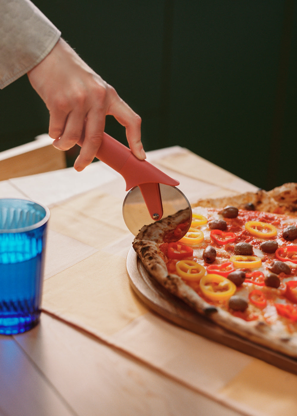 Kitchenware Studio - Cortador De Pizza - Terracota