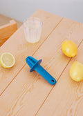 Kitchenware Studio - Exprimidor Manual - Azul Cobalto
