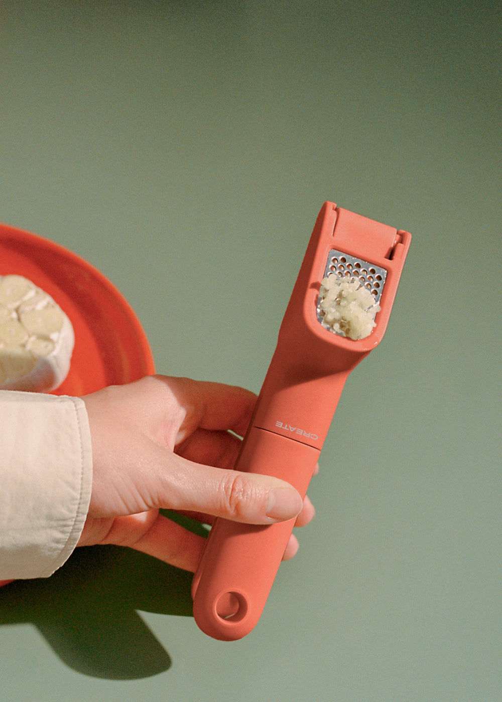 Kitchenware Studio - Presse-Ail - Terracotta