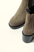 Botas Inma gris topo nutria